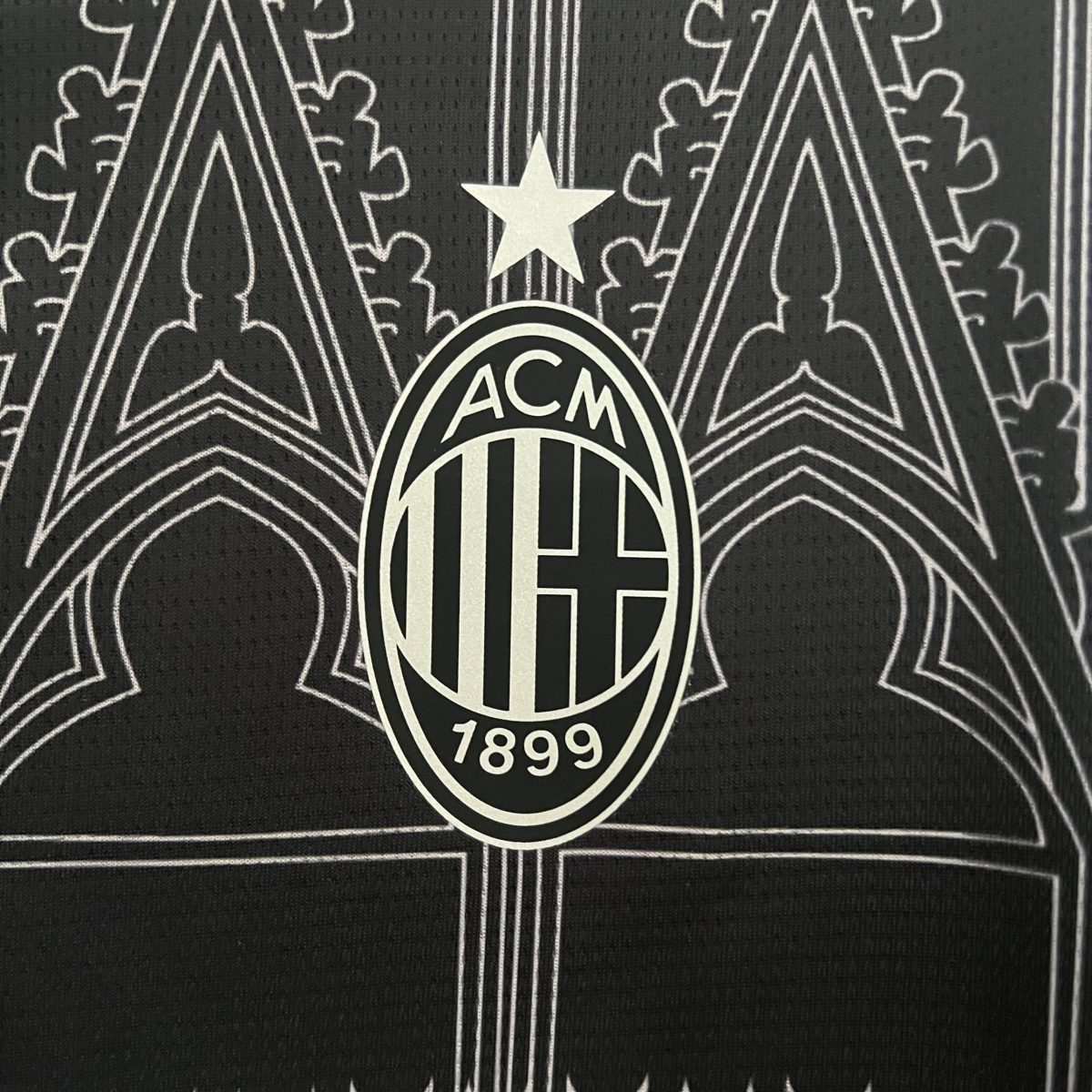 Camiseta AC Milán 2024/25 - Pleasures - Imagen 3