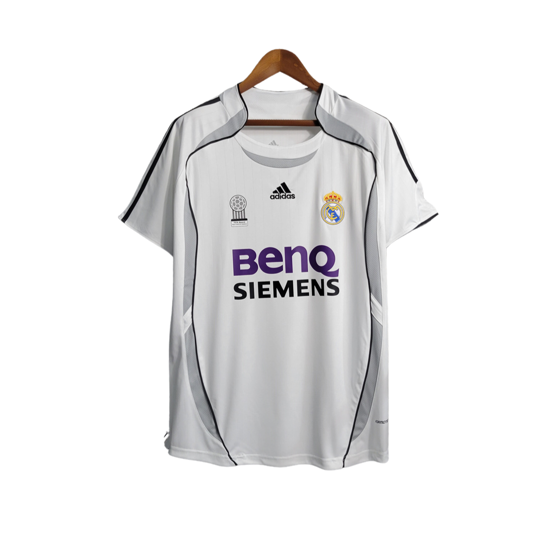 Camiseta Retro Real Madrid 2006/07