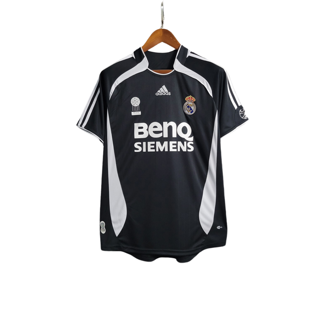 Camiseta Retro Real Madrid 2006/07
