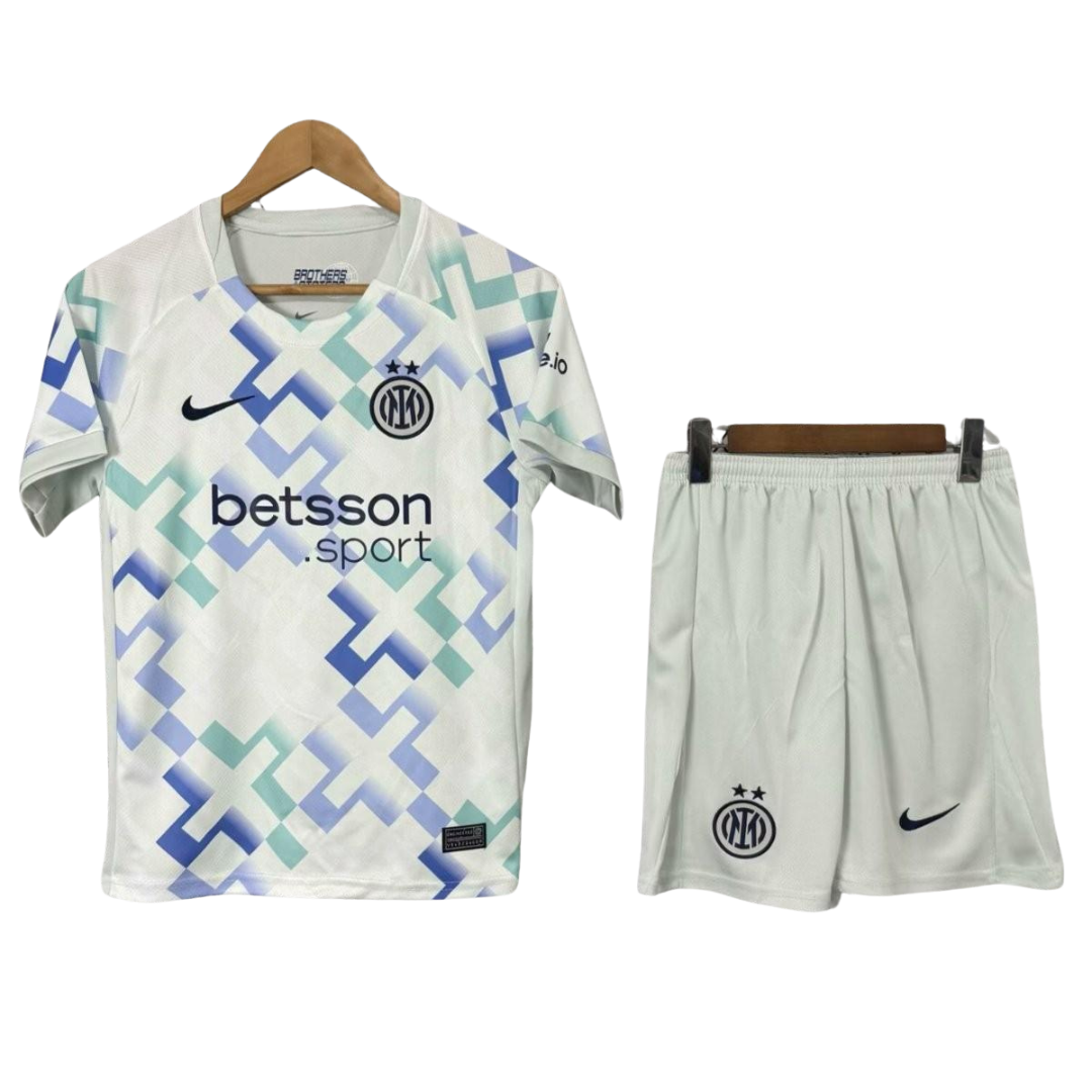 Conjunto Niño Inter De Milan 2025/26